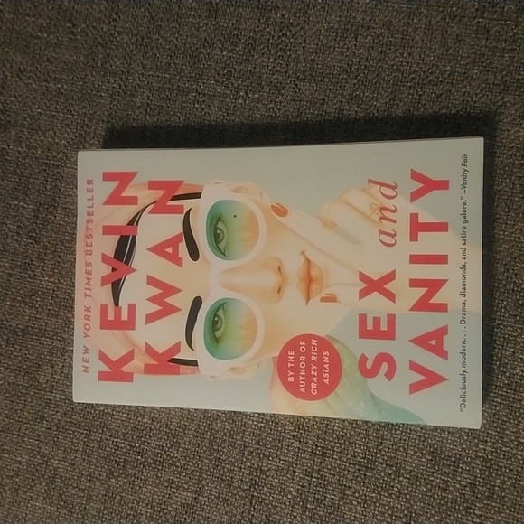 Sex and Vanity by Kevin Kwan Paperback - Picture 1 of 1